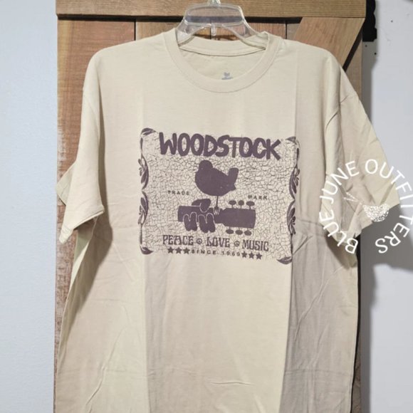 Woodstock 1969 Tee | Officially Licensed - Picture 2 of 6
